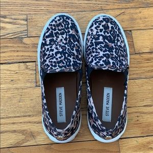 Steve Madden Slip on Loafers